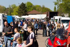 Photos Bourse Motos et Autos Anciennes et Classiques le 9 Avril 2017 à Longvic