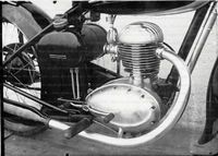 125cc EP 1947 gros plan moteur Image 1