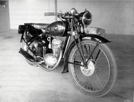 125cc EP présérie 1945 1946 avant droit Image 1